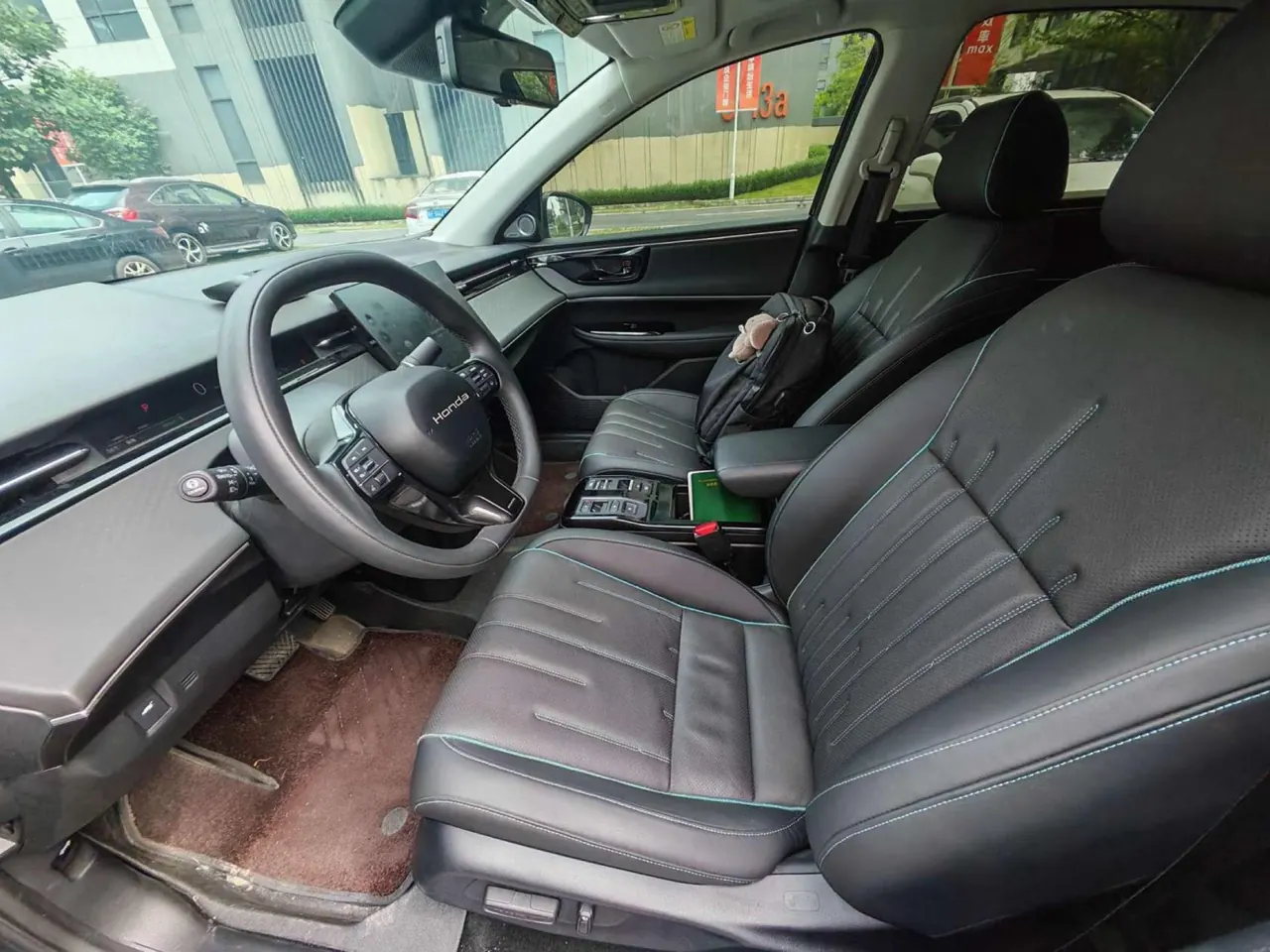 Honda 2024 e:NP2 (Pole 2) Advanced Automatic Gear 6