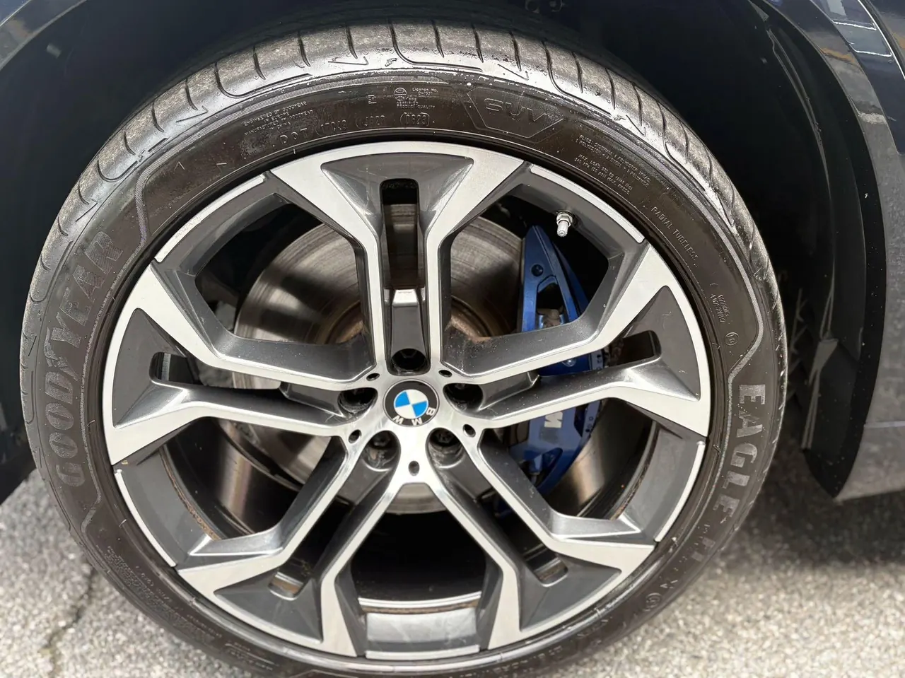 BMW 2022 X5 xDrive40Li 48V 3.0T exclusive M sports suit (modified) automatic gear 15