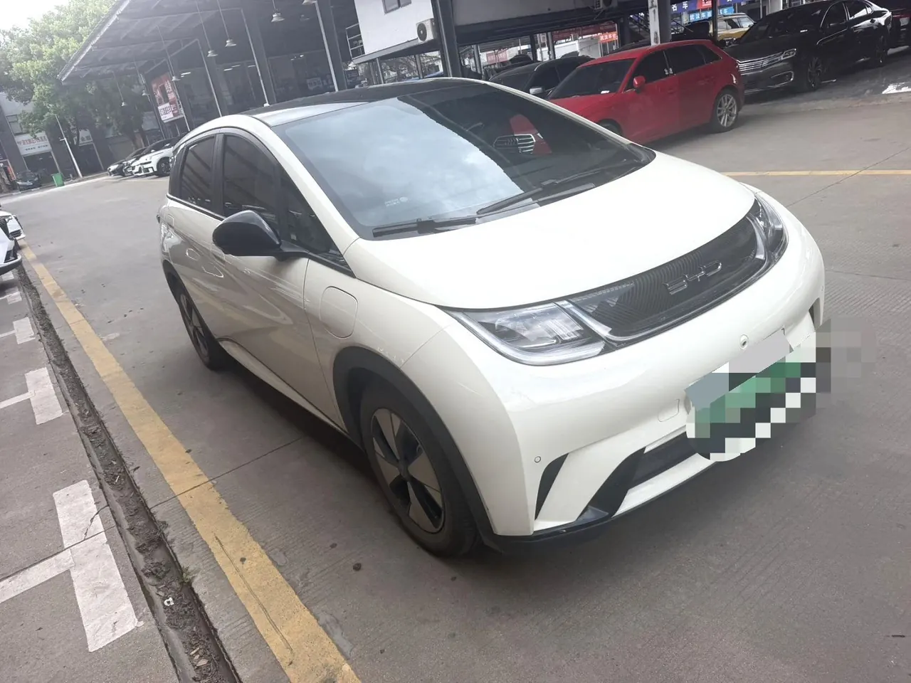 BYD 2023 Dolphin 420km Fashion Edition Automatic 3