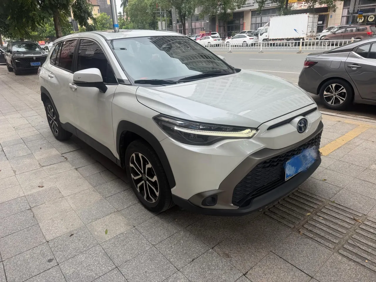 Toyota 2023 Fenglanda Shuangqing 2.0 Stepless Intelligent Electric Hybrid Deluxe Automatic Gear 2