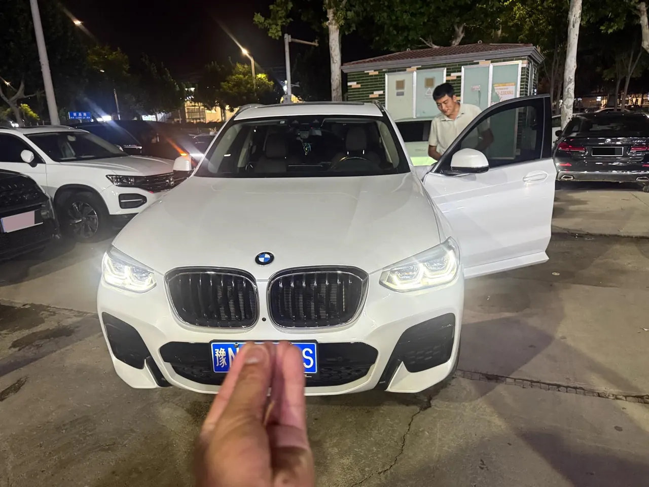 BMW 2021 X3 xDrive30i 2.0T Leading M Sports Suit Automatic Gear 3