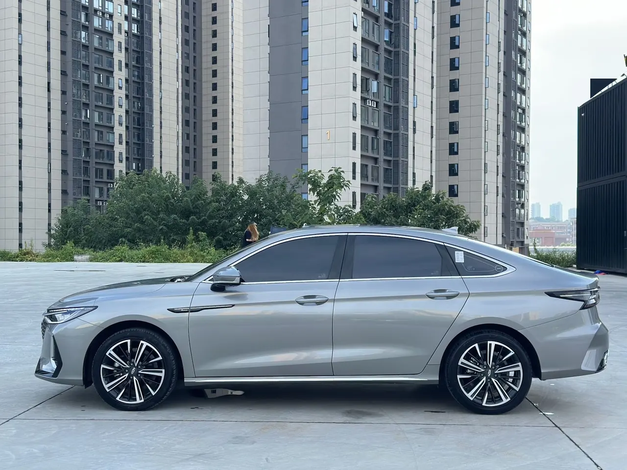 Chery 2025 Erez 8 1.6T Intelligent Automatic Gear 5