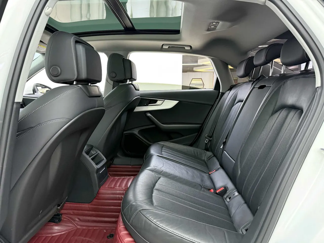 Audi 2020 A4L 2.0TFSI 40TFSI Fashion Dynamic Automatic 6