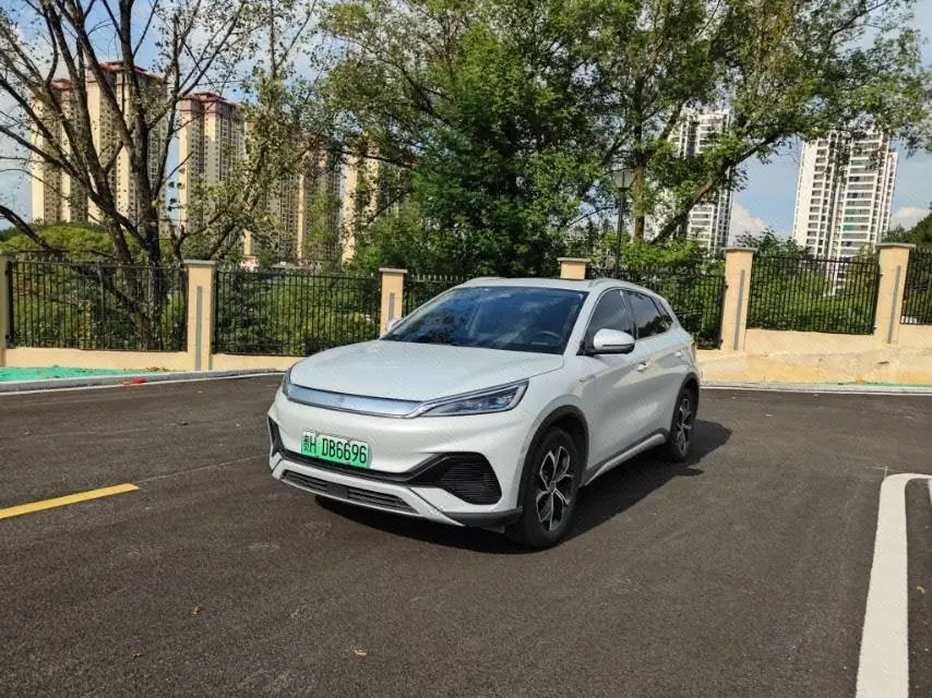 打开图片灯箱:BYD Yuan PLUS 2024 Yuan PLUS Glory Edition 430KM Exceed Automatic Gear