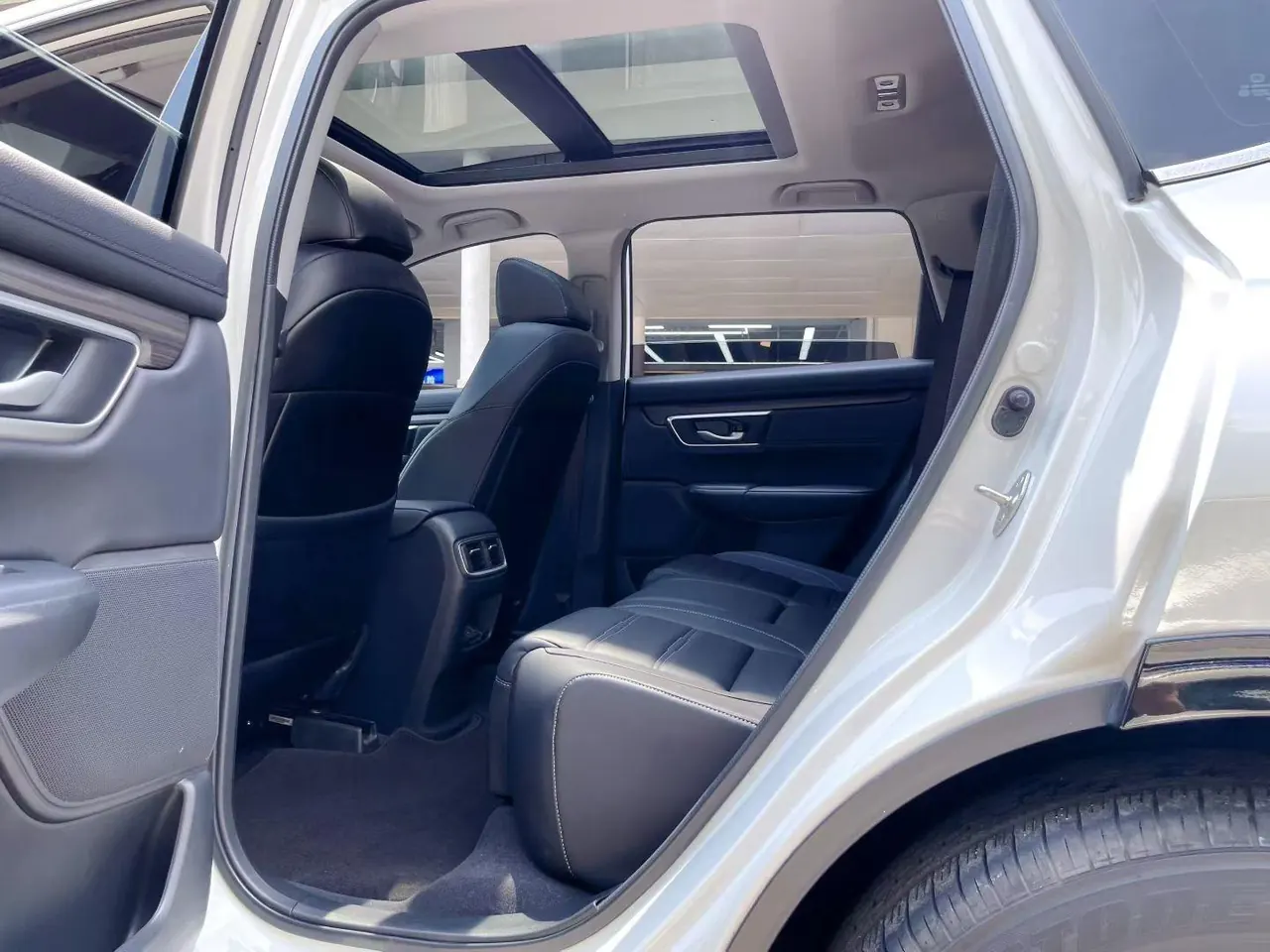 Honda CR-V New Energy 2021 CR-V Hybrid e 2.0 Stepless Sharp and Smart Edition Automatic Gear 7