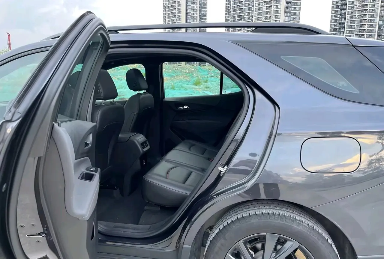 Chevrolet 2021 boundary explorer RS 2.0T 550T four-wheel drive intelligent boundary extension version automatic gear 2