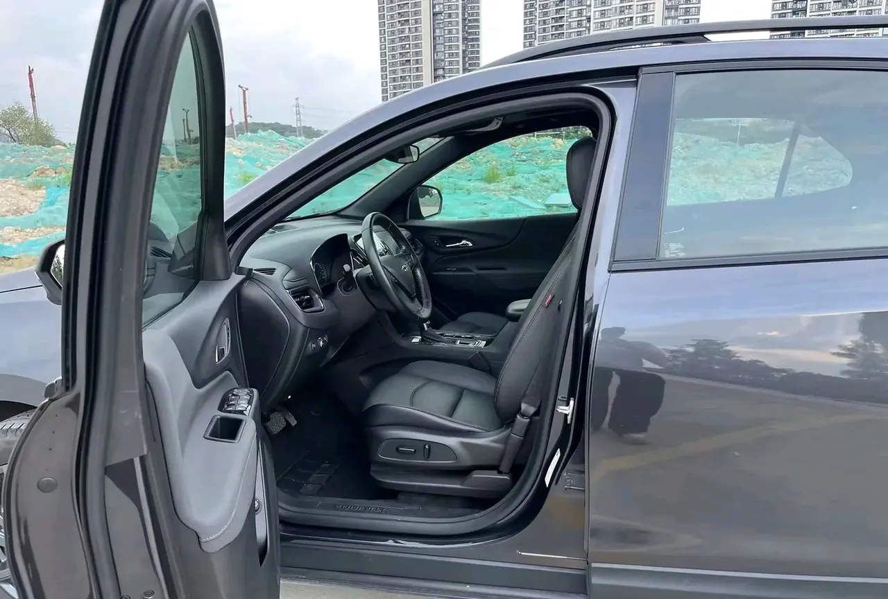 Chevrolet 2021 boundary explorer RS 2.0T 550T four-wheel drive intelligent boundary extension version automatic gear 3