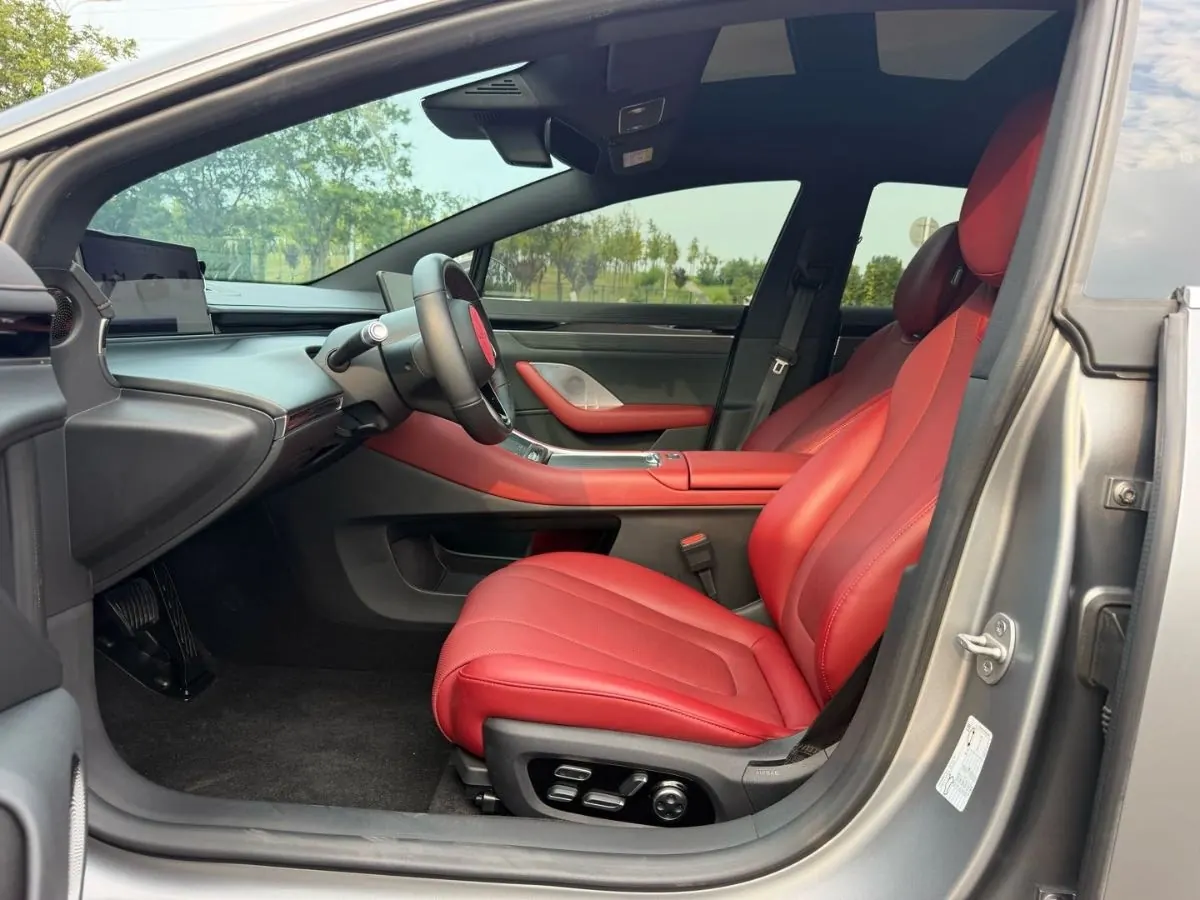 Intellectual 2024 S7 Max Rear-drive Super Navigation Intelligent Driving Edition Automatic Gear 10