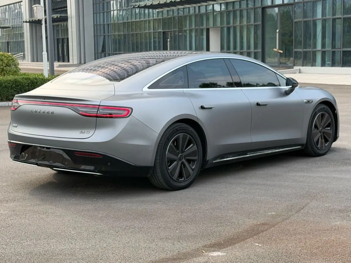 Intellectual 2024 S7 Max Rear-drive Super Navigation Intelligent Driving Edition Automatic Gear 7