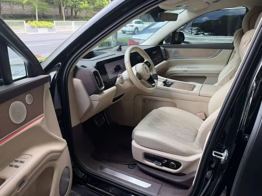 AITO 2024 AITO M9 extended range Max version 42kWh automatic gear 4