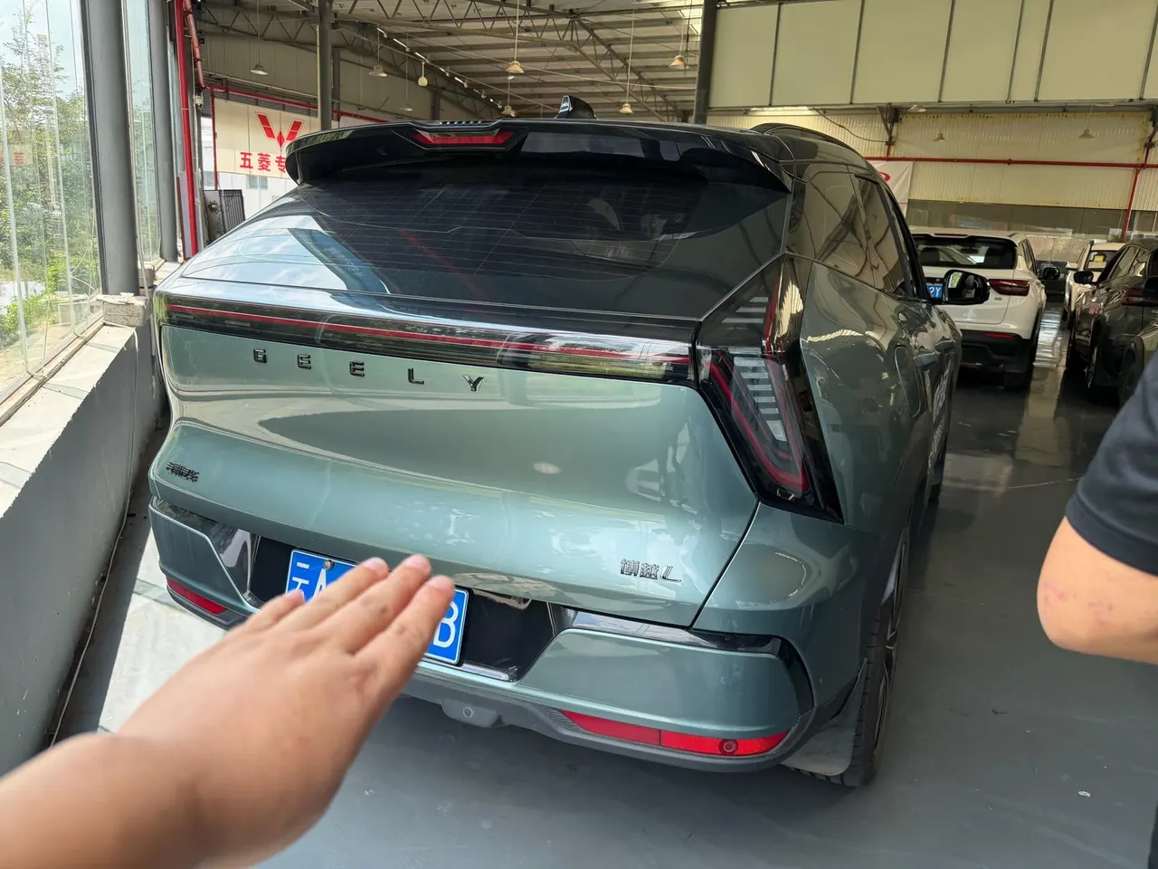 Geely 2025 Boyue L 1.5TD Splendid Automatic Gear 4
