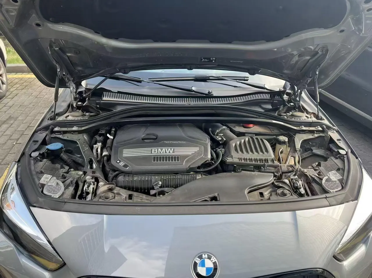 BMW 2 Series (Imported) 2023 225i Four-Door Coupe 2.0T M Sports Obsidian Night Suit Automatic Gear 10