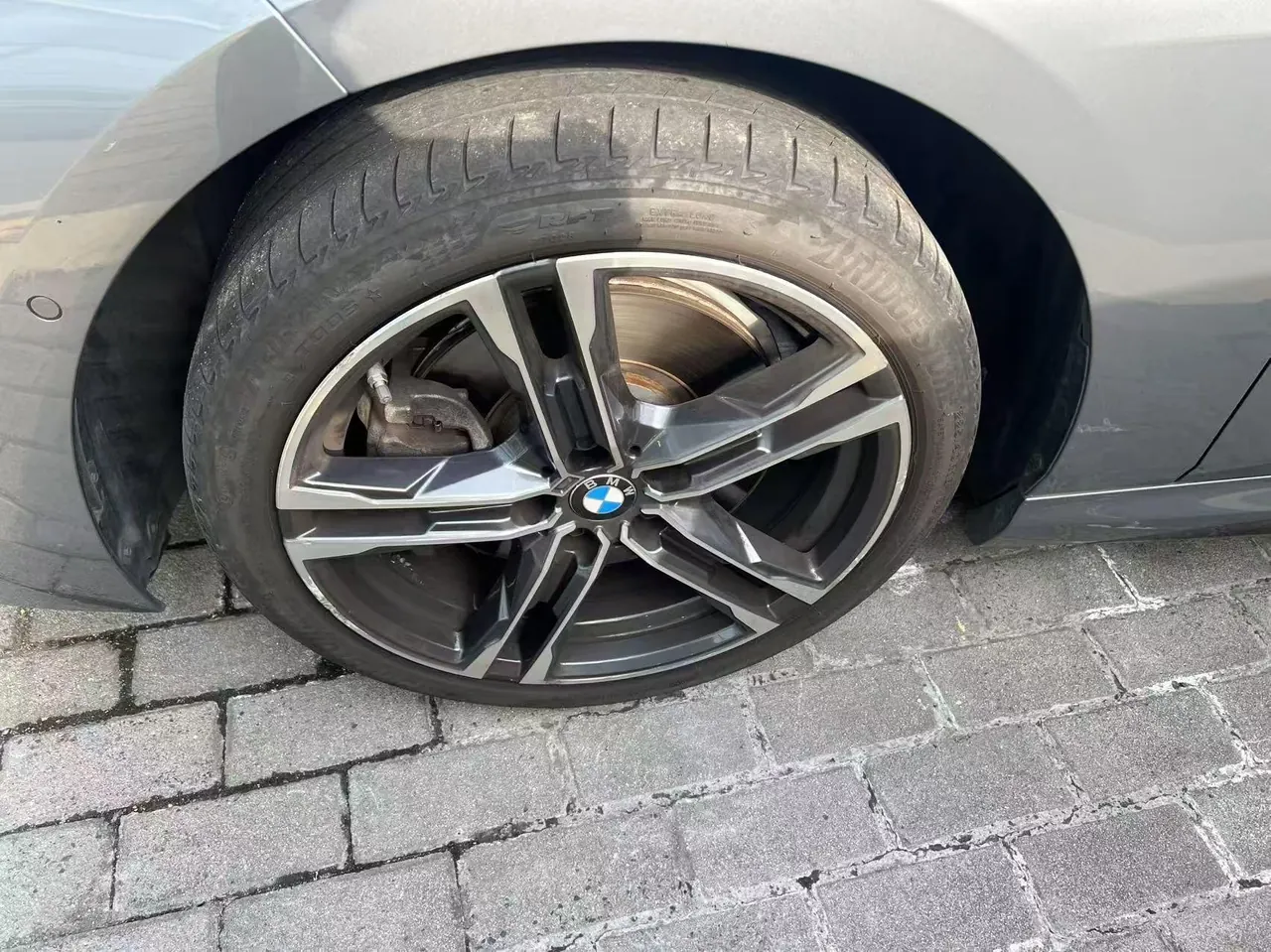 BMW 2 Series (Imported) 2023 225i Four-Door Coupe 2.0T M Sports Obsidian Night Suit Automatic Gear 9