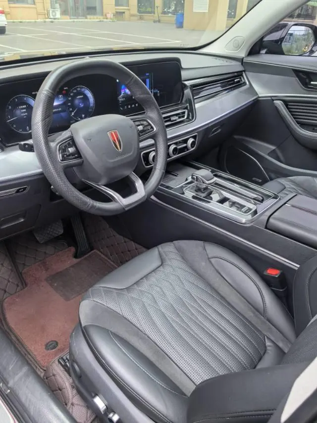 HongQi 2023 HS5 2.0T 4-wheel drive flag enjoy Pro version automatic gear 7