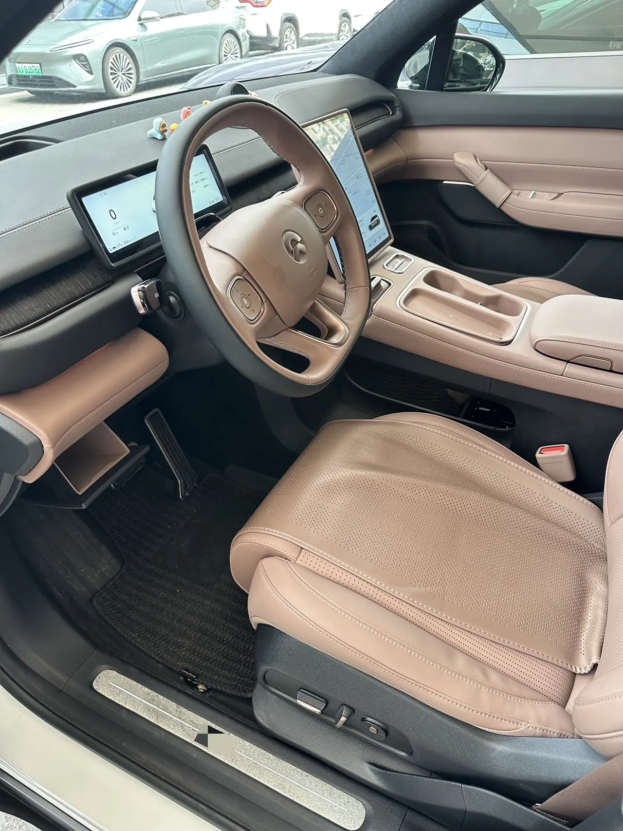 NIO 2024 ES6 75kWh automatic gear 3
