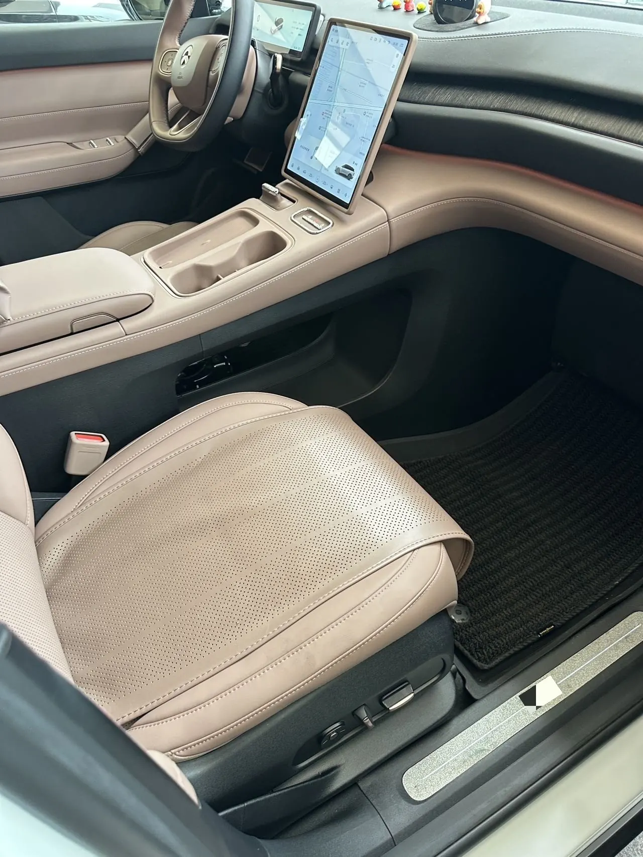 NIO 2024 ES6 75kWh automatic gear 6