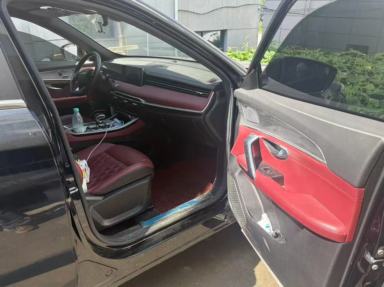 Jetour 2024 X70 PLUS 1.5T Champion Edition MAX5 Automatic Gear 3