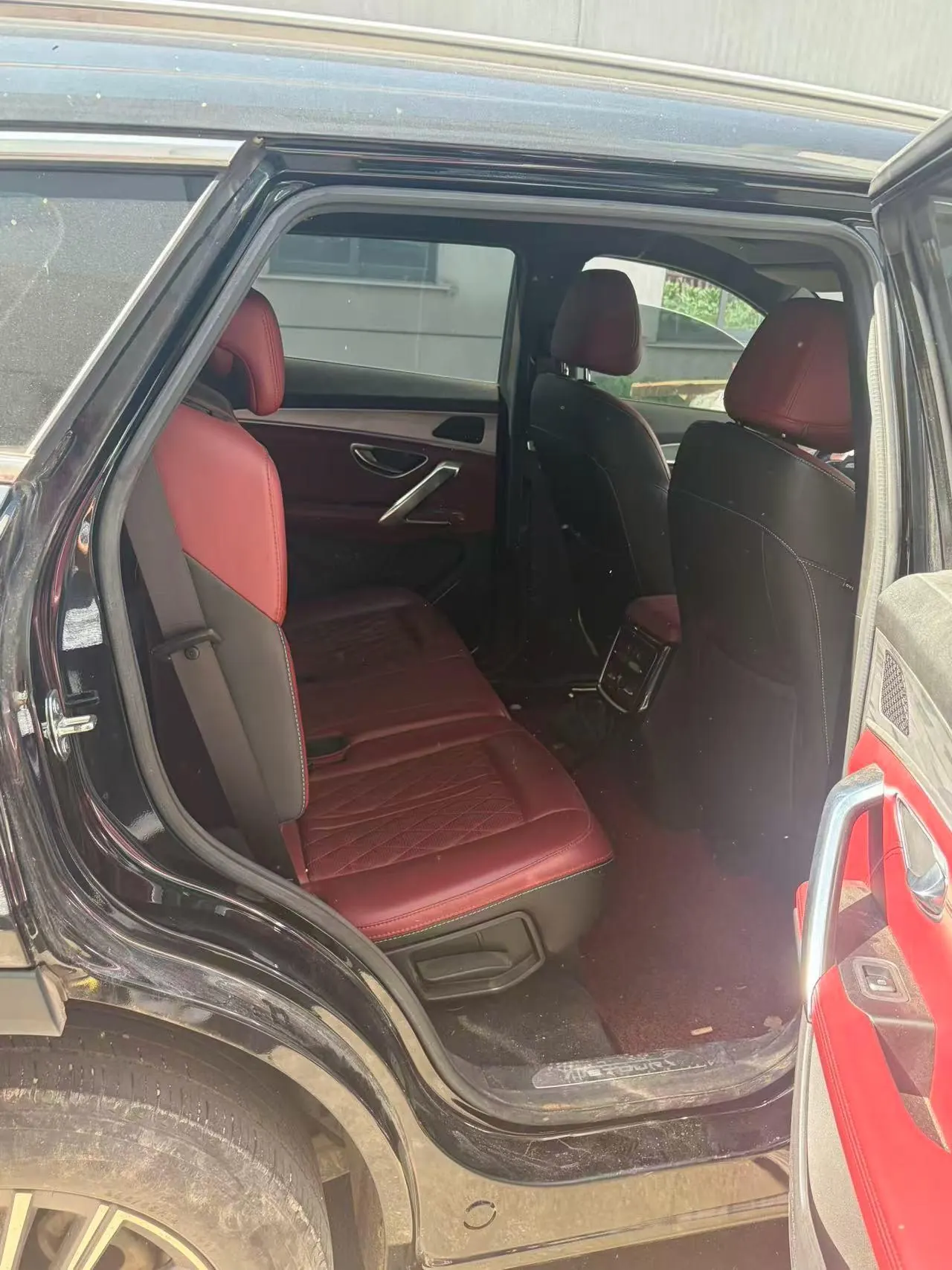 Jetour 2024 X70 PLUS 1.5T Champion Edition MAX5 Automatic Gear 6