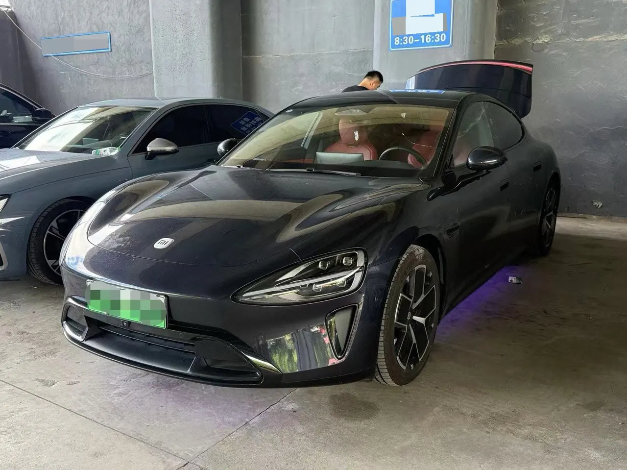 打开图片灯箱:MI 2024 SU 7 700km Rear Drive Long Endurance Smart Driving Edition Automatic Gear