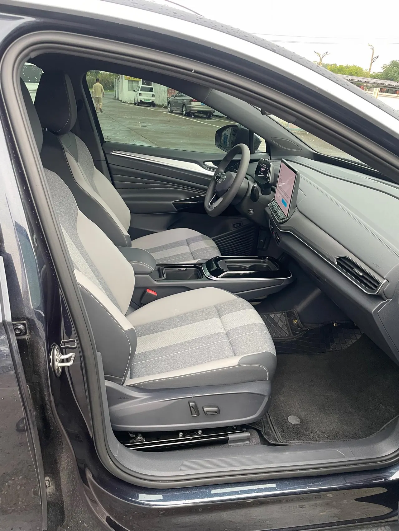 Volkswagen 2026 ID. 4 CROZZ Exclusive PURE Automatic 3
