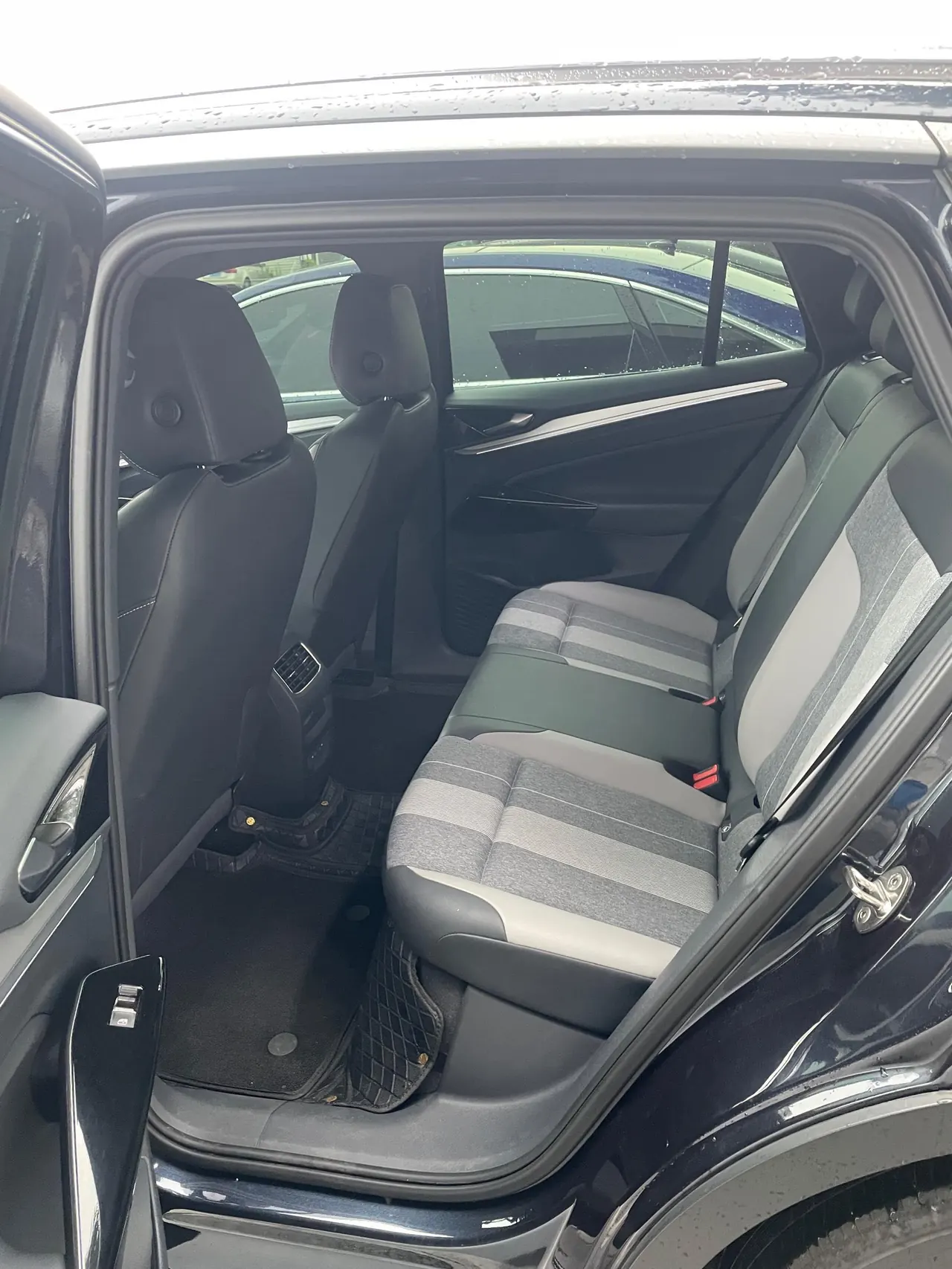 Volkswagen 2026 ID. 4 CROZZ Exclusive PURE Automatic 4