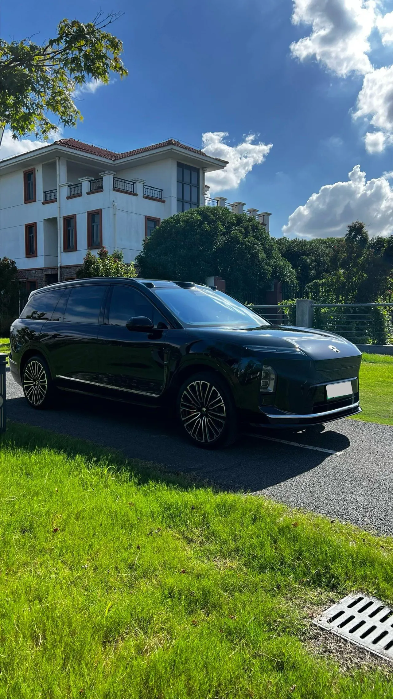 NIO 2026 ES8 6‑Seater Executive Signature Edition Automatic Transmission 2
