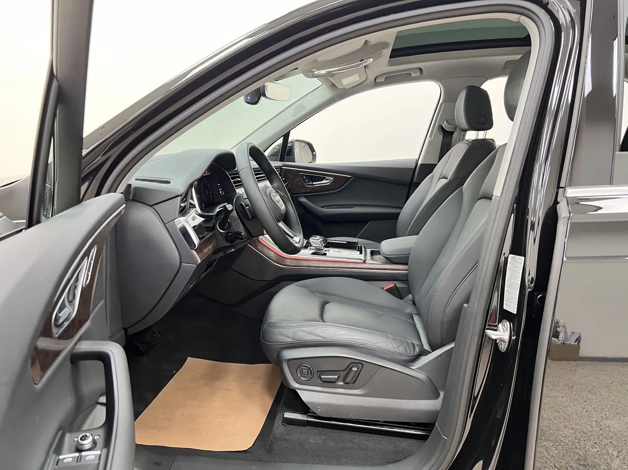 Audi Q7 (Imported) 2022 Q7 48V 3.0TFSI 55TFSI Quattro S line Sports Automatic 7