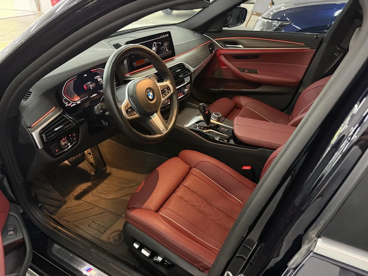 BMW 5 Series 2022 530Li 2.0T Exclusive M Sports Suit (Change 2) Automatic Gear 2