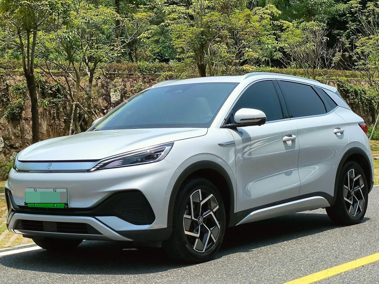 打开图片灯箱:BYD Yuan PLUS 2024 Yuan PLUS Glory Edition 510KM Exceed Automatic Gear