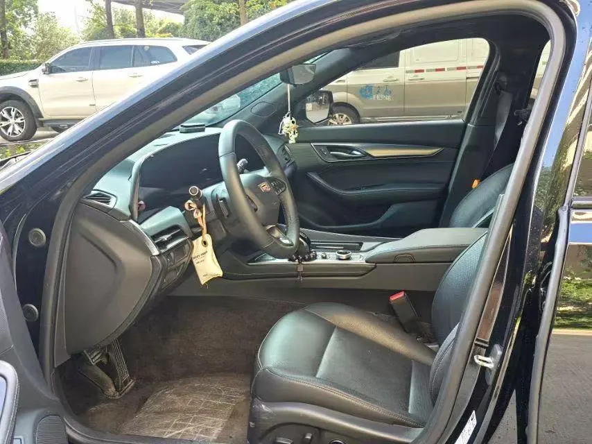 Cadillac 2024 CT5 2.0T 28T honorable automatic gear 4