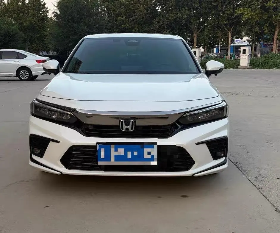 Honda 2022 Civic 1.5T Stepless 240TURBO Dynamic Automatic Gear 4