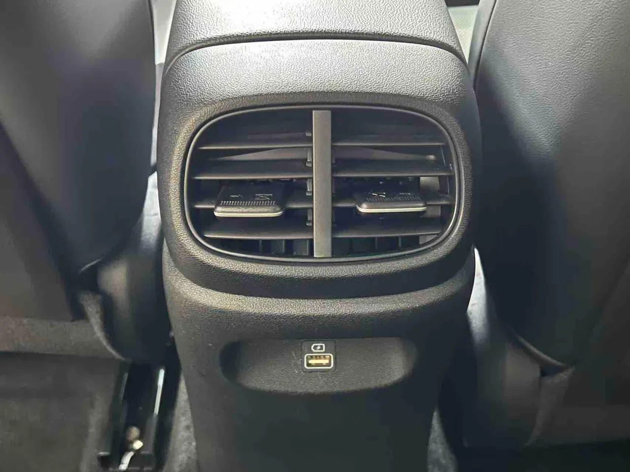 Hyundai 2023 Elantra -3-compartment 1.5 Stepless GLS Leading Edition Automatic Gear 11