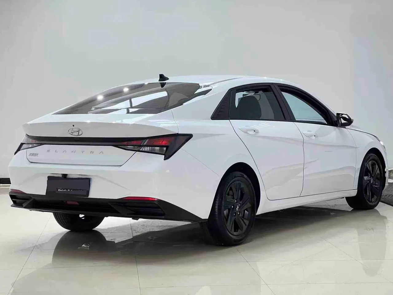 Hyundai 2023 Elantra -3-compartment 1.5 Stepless GLS Leading Edition Automatic Gear 4