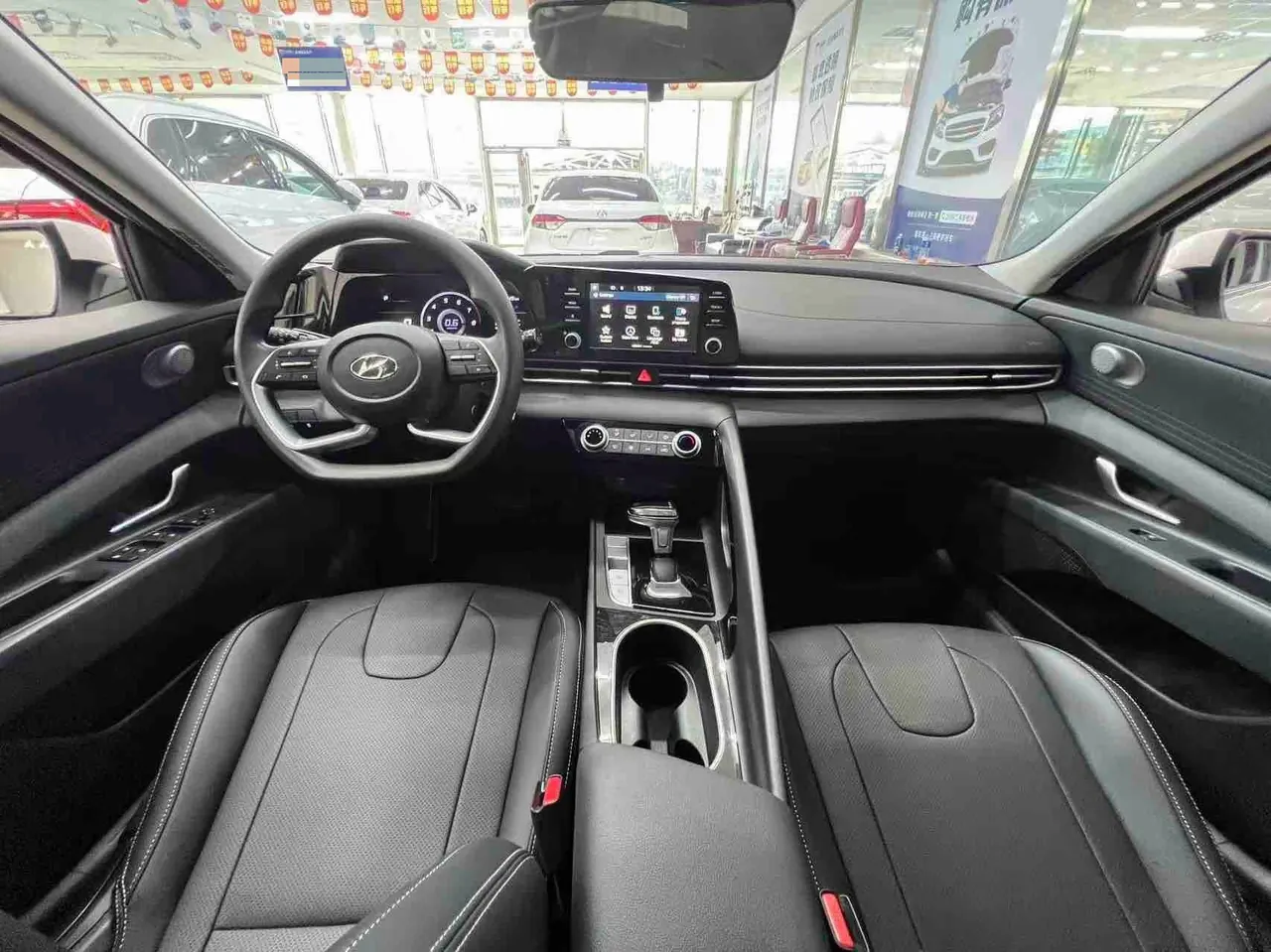 Hyundai 2023 Elantra -3-compartment 1.5 Stepless GLS Leading Edition Automatic Gear 8