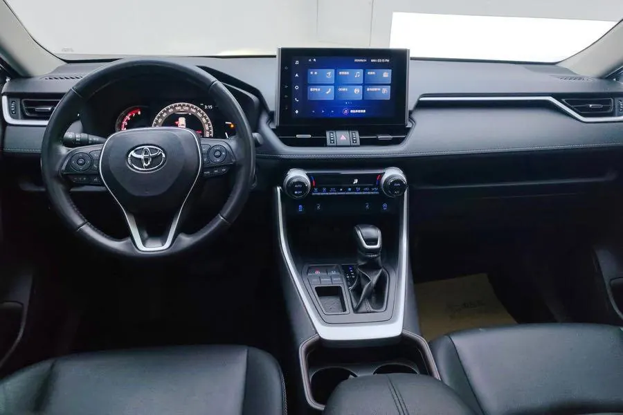 Toyota 2022 RAV4 Rongbo 2.0 Stepless Two-Drive Fashion Plus Edition Automatic Gear 4
