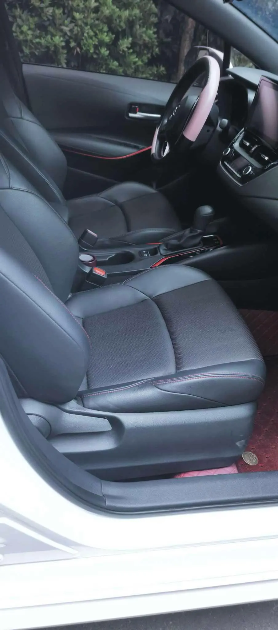 Toyota 2022 Lei Ling 1.2T Stepless 185T Sports Edition Automatic Gear 4