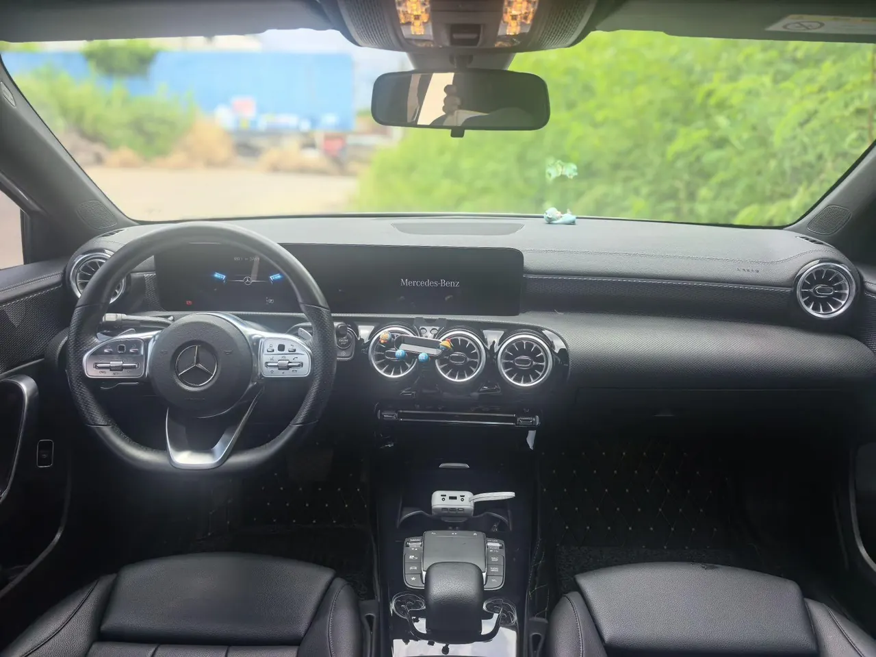 Mercedes Benz Class A 2022 A 200 L 1.3T Dynamic Automatic 4