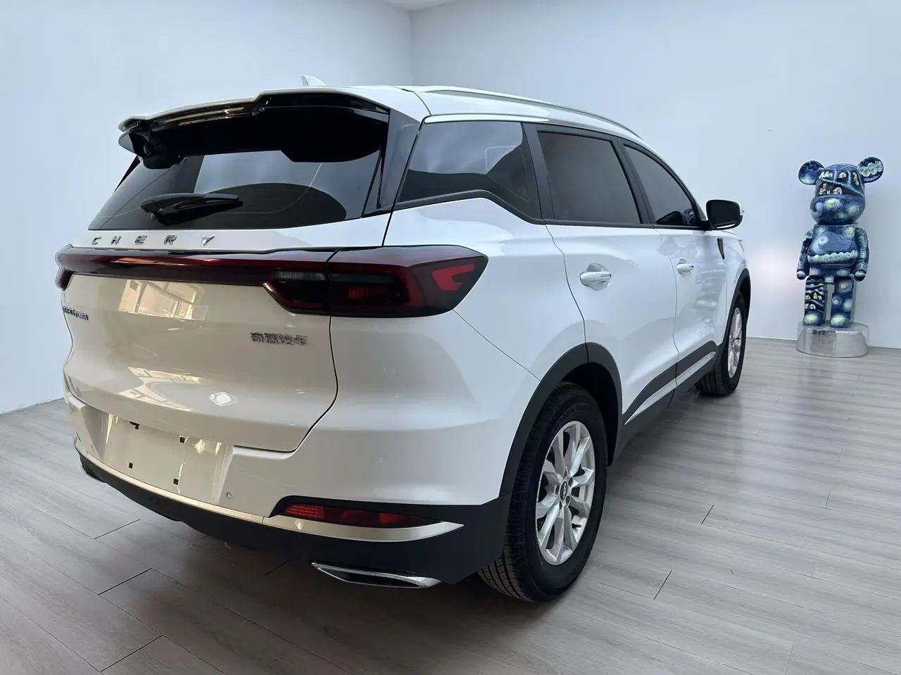 Chery 2022 Ruihu 7 PLUS 1.5T Stepless Luxury Automatic Gear 4