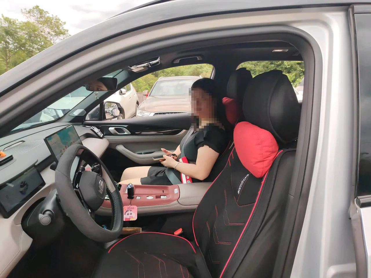 Geely 2025 Boyue L 1.5TD Shanhe Automatic Gear 4
