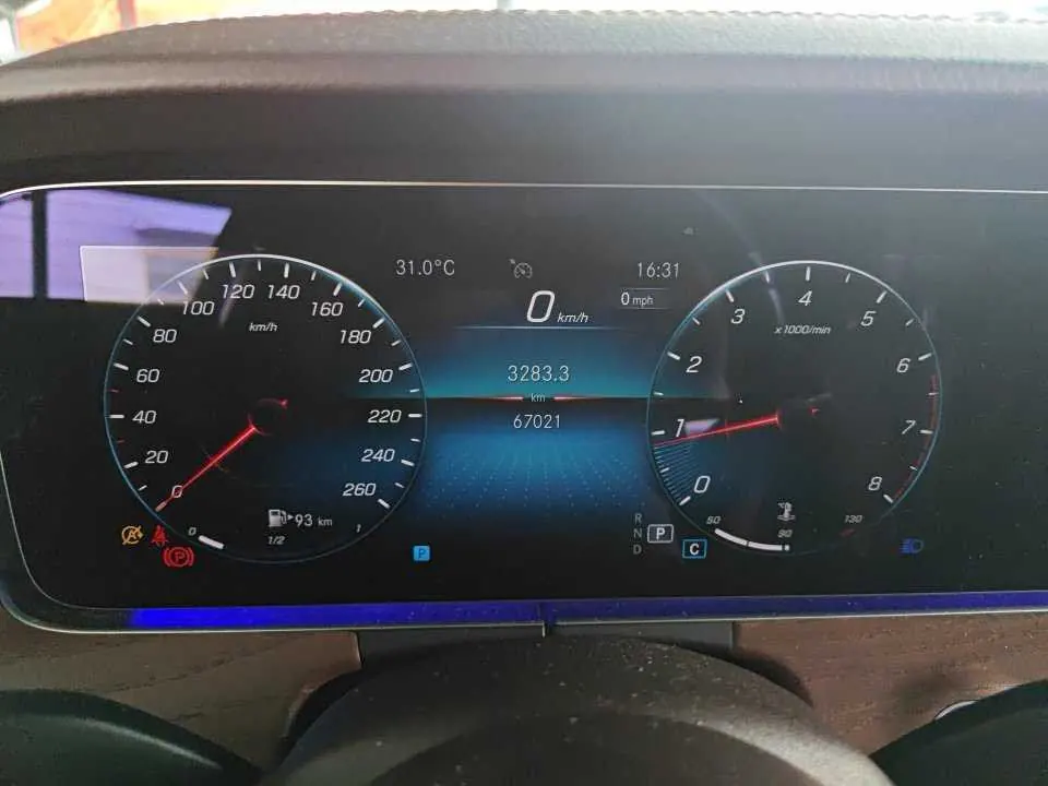 Mercedes Benz E Class 2022 E 300 L 2.0T Luxury (Change 2) Automatic Gear 8
