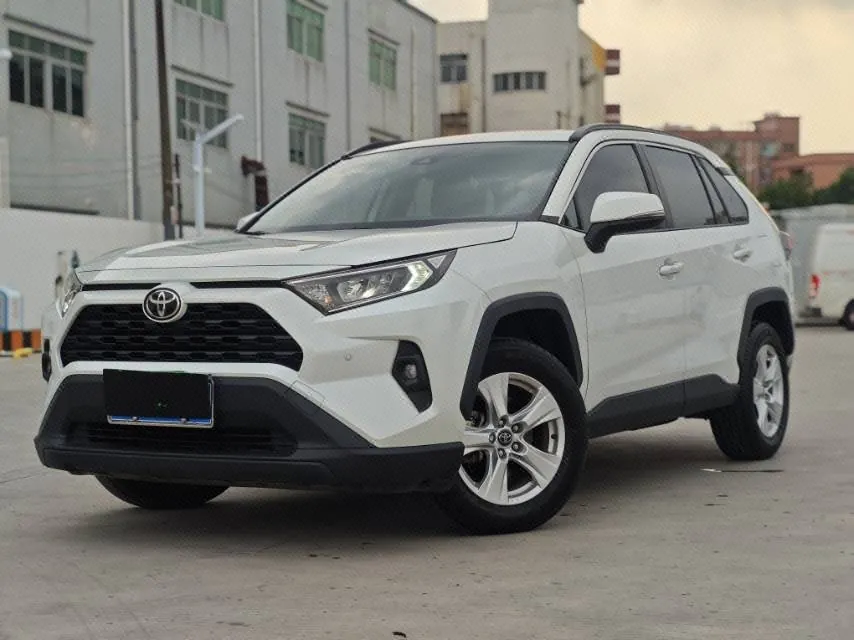 Open image lightbox: Toyota 2023 RAV4 Rongbo 2.0 Stepless Two-Drive City Edition Automatic Gear