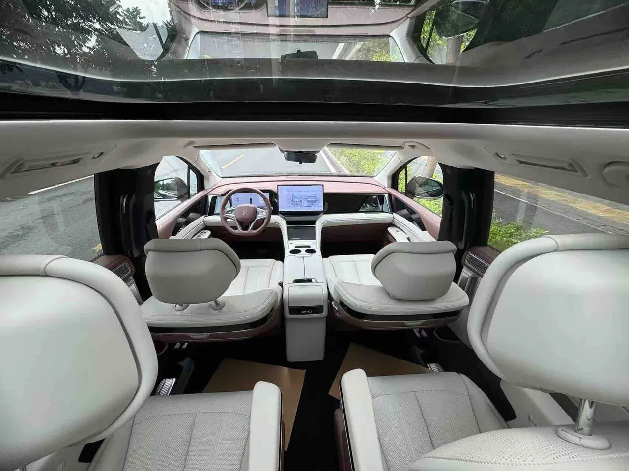BYD 2025 summer DM-i 1.5T stepless 180km Exceed automatic gear 8