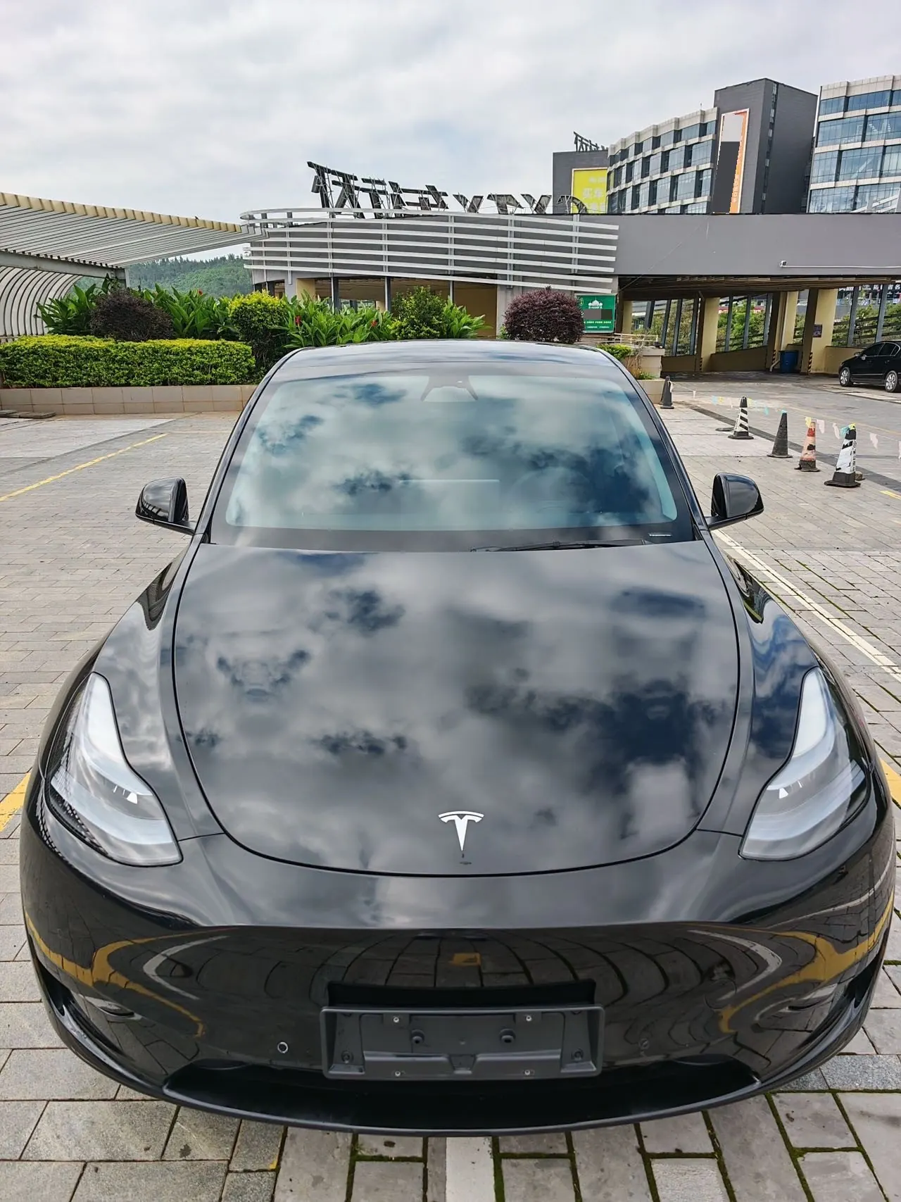 Tesla 2022 Model Y rear-wheel drive version (facelift) automatic gear 3