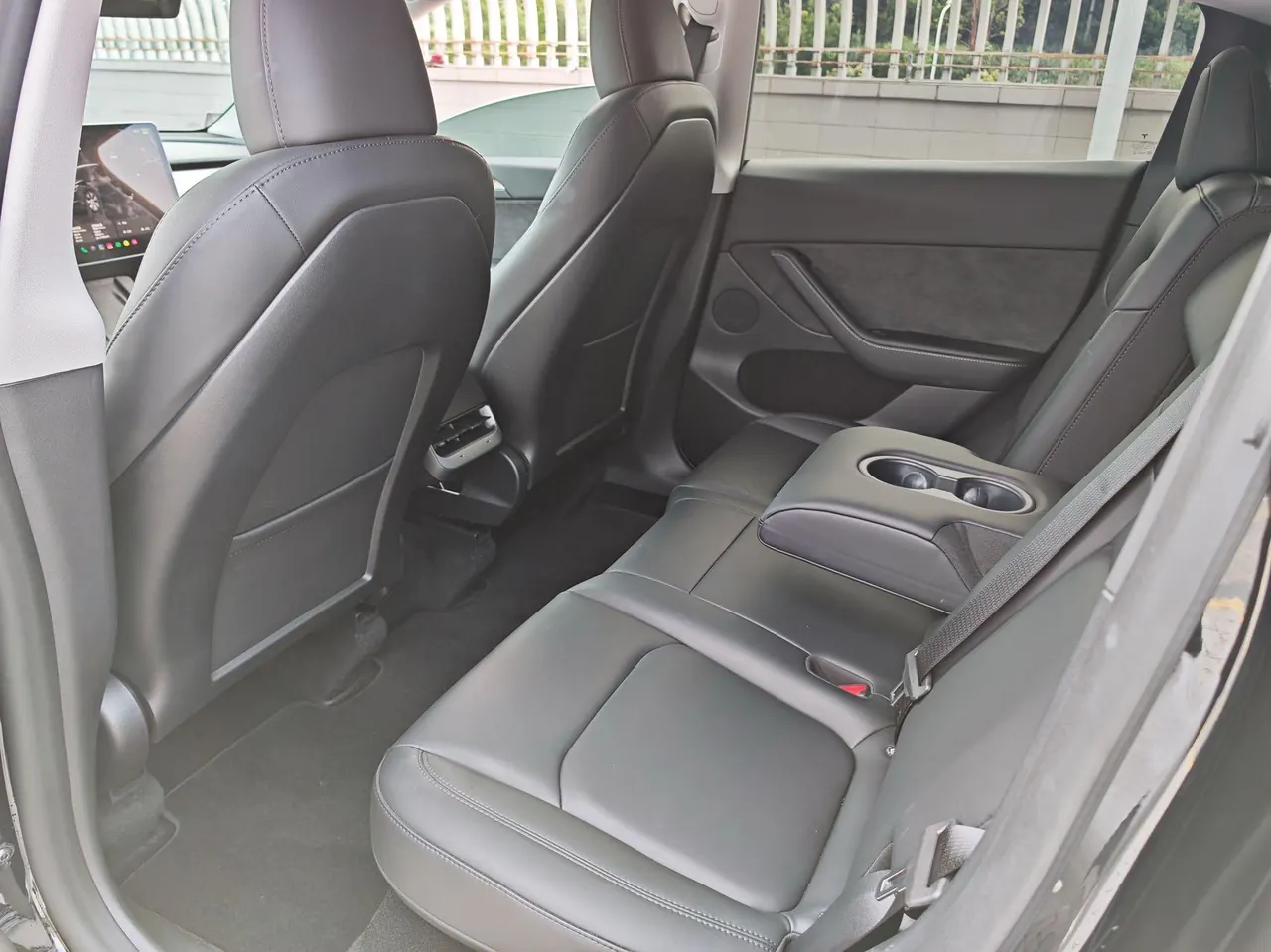 Tesla 2022 Model Y rear-wheel drive version (facelift) automatic gear 8