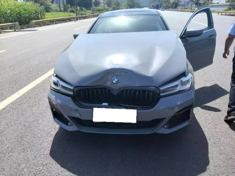BMW 5 Series 2022 525Li 2.0T M Sports Suit (Change 2) Automatic Gear 11