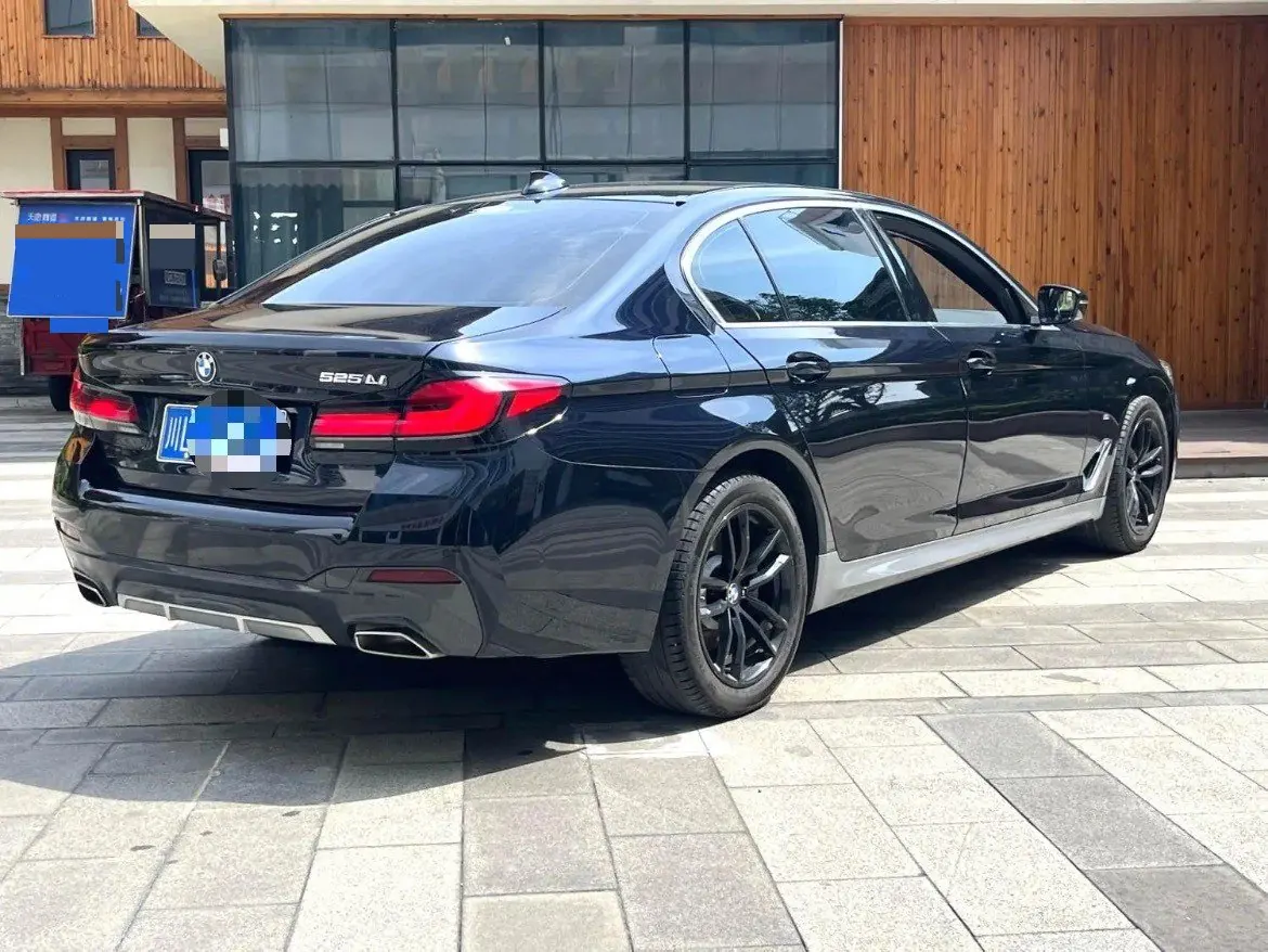 BMW 5 Series 2022 525Li 2.0T M Sports Suit (Change 2) Automatic Gear 7