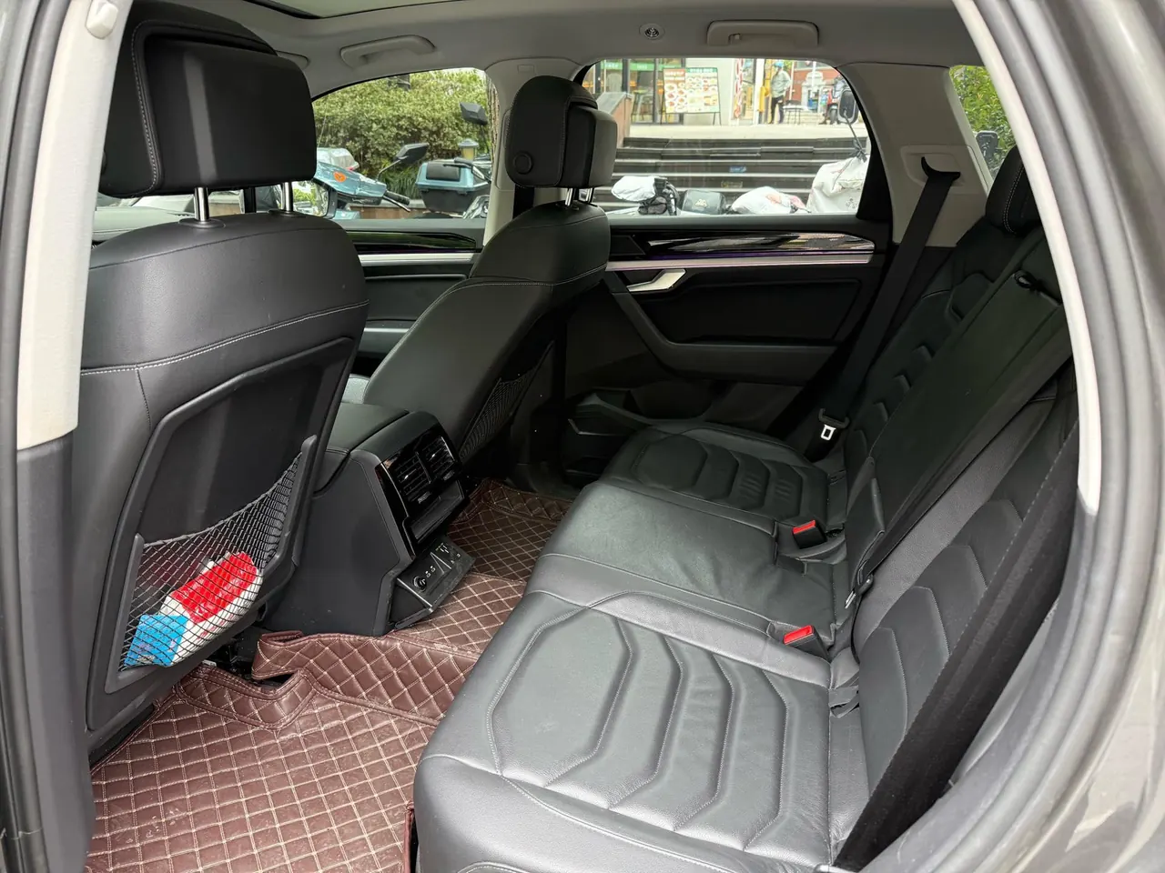 Volkswagen Touareg (Imported) 2022 Touareg 2.0TSI Sharp Edition Automatic Gear 4