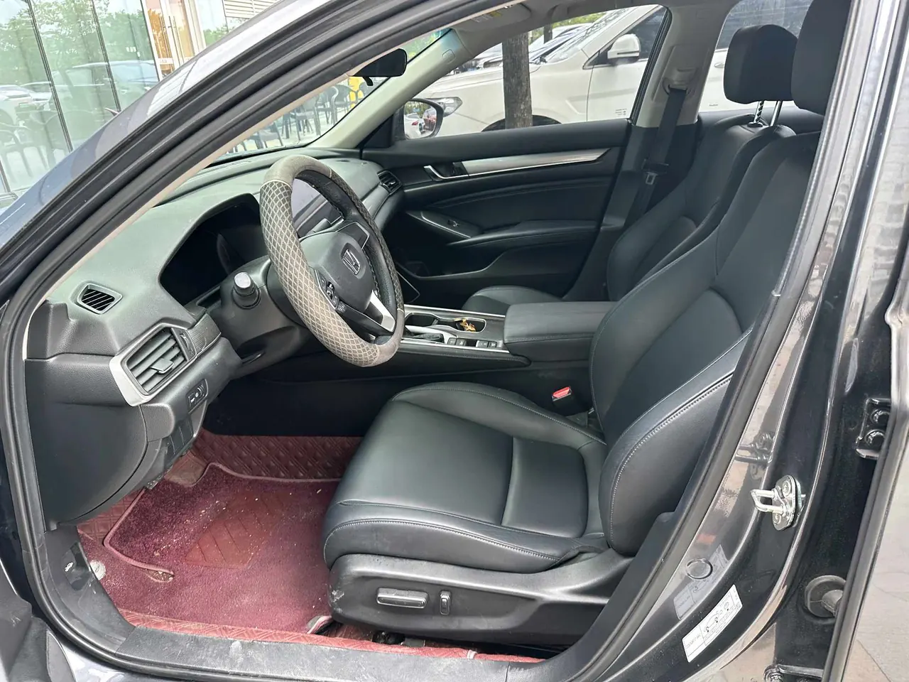 Honda 2022 10th Generation Accord 1.5T Stepless 260TURBO Deluxe Automatic Gear 3