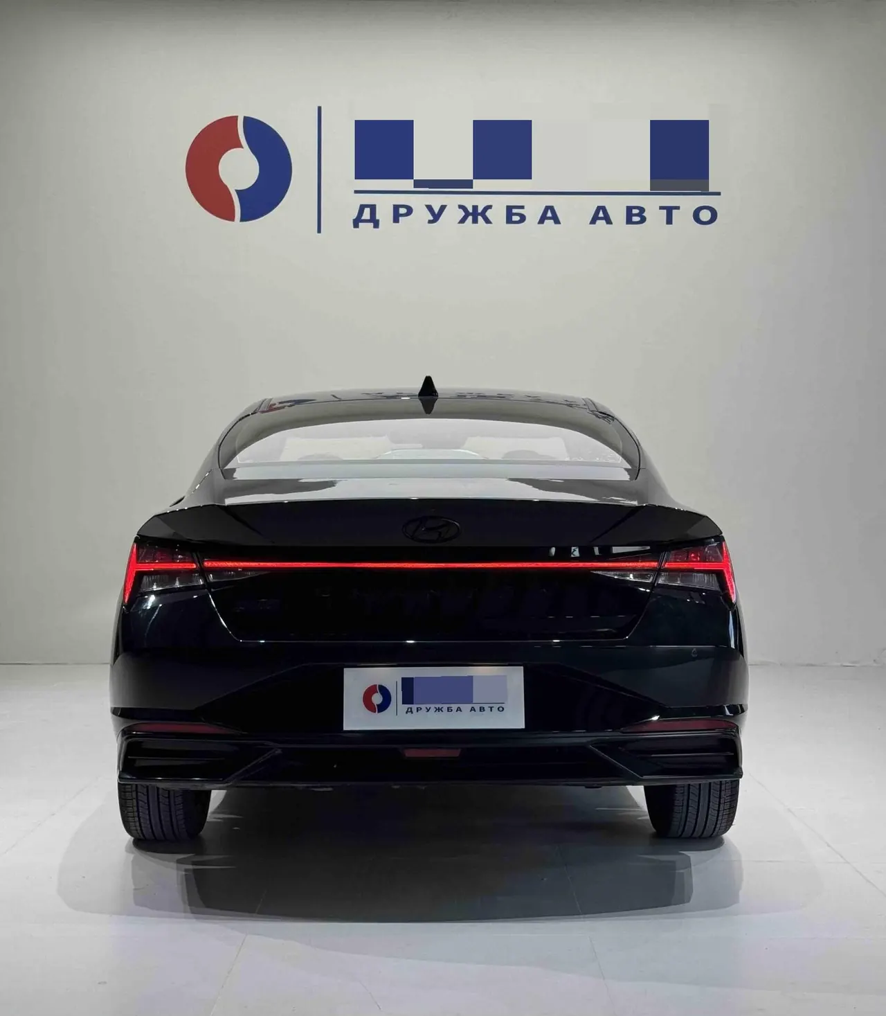 Hyundai 2022 Elantra -3-compartment 1.5 stepless LUX premium automatic gear 7