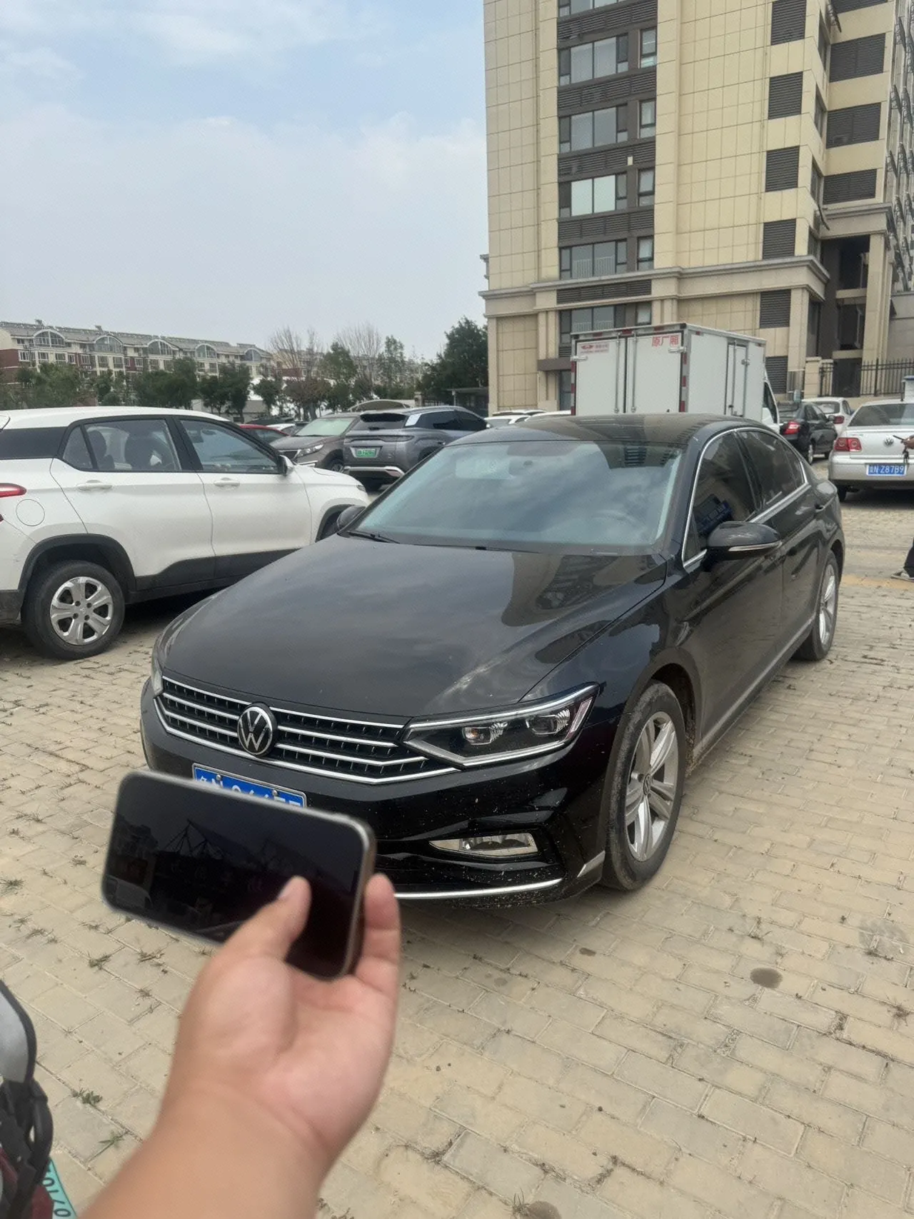 打开图片灯箱:Volkswagen 2023 Magotan 1.4TSI 280TSI 2 million Commemorative Comfortable Automatic Gear